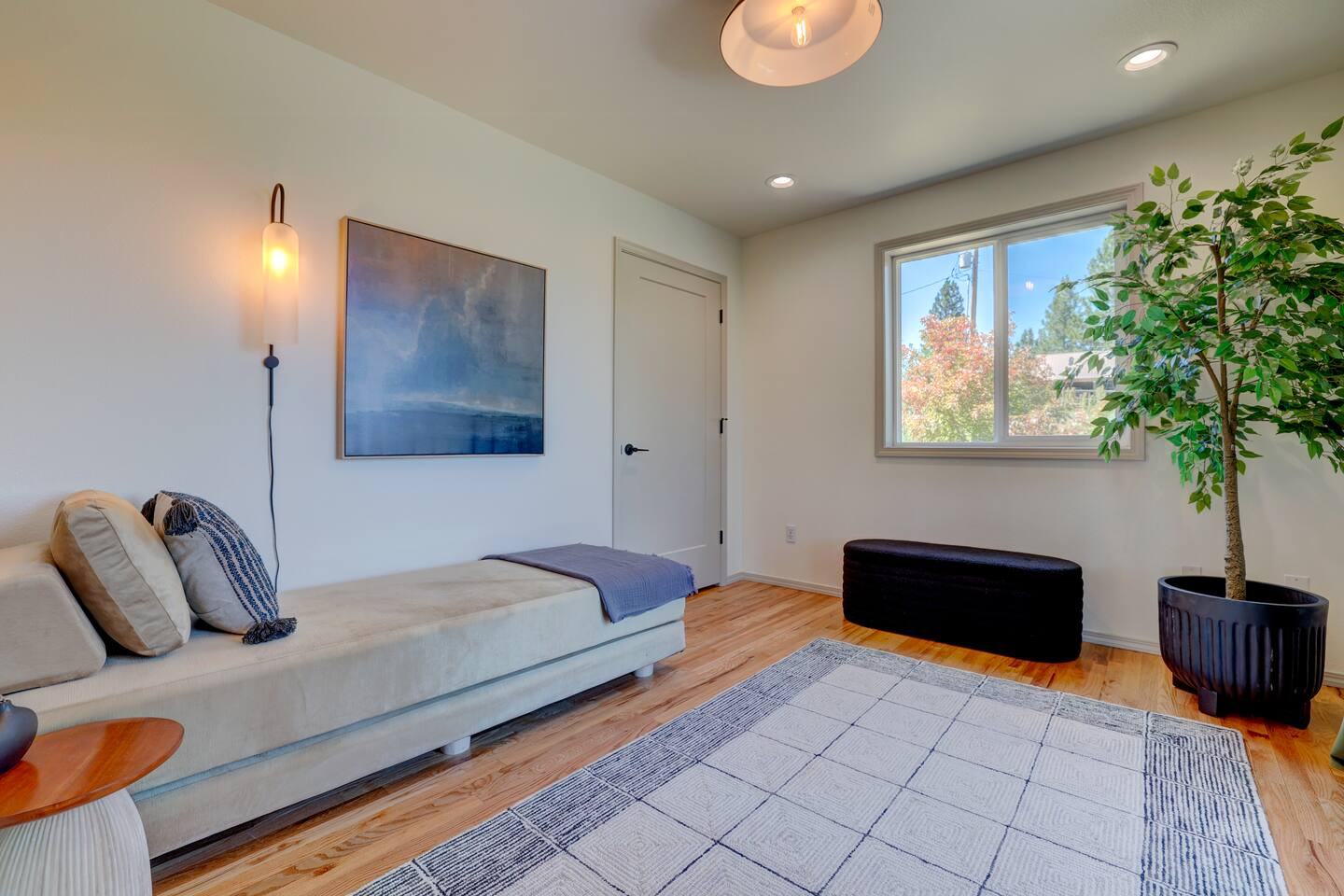 Second Bedroom with queen couch bed